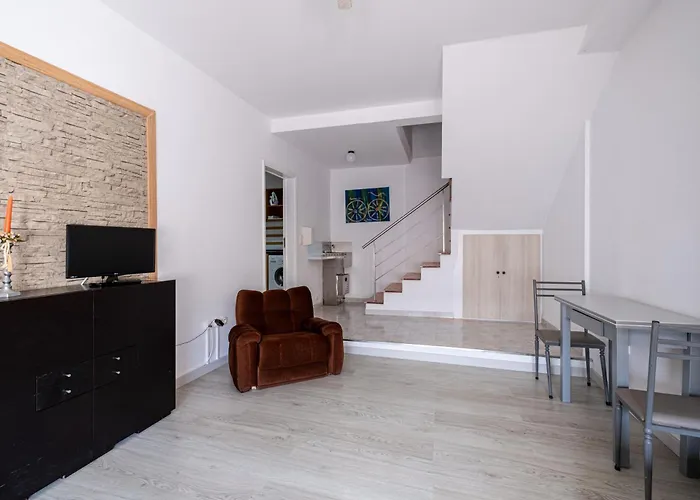 Simon's Place Tatil Evi