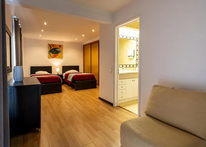 Simon's Place Tatil Evi *