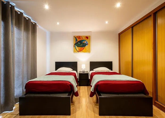 Simon's Place Ponta Delgada