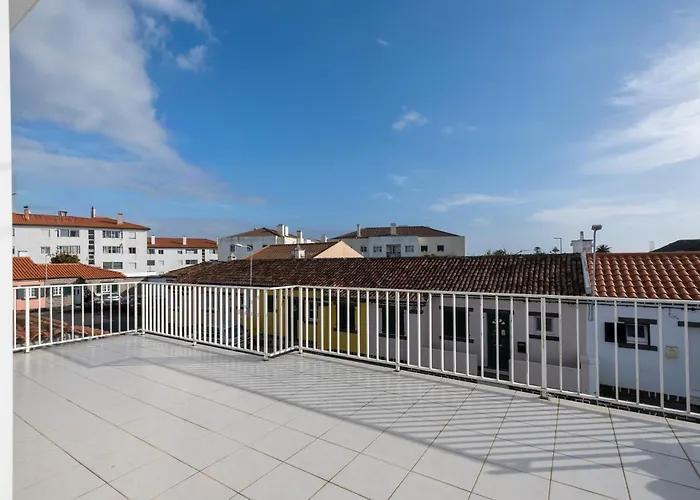 Simon's Place Tatil Evi *