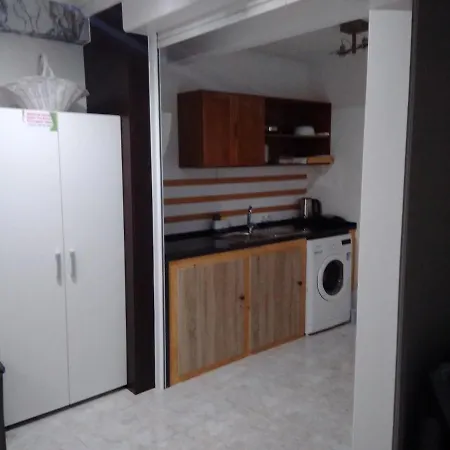 Holiday home Simon's Place *