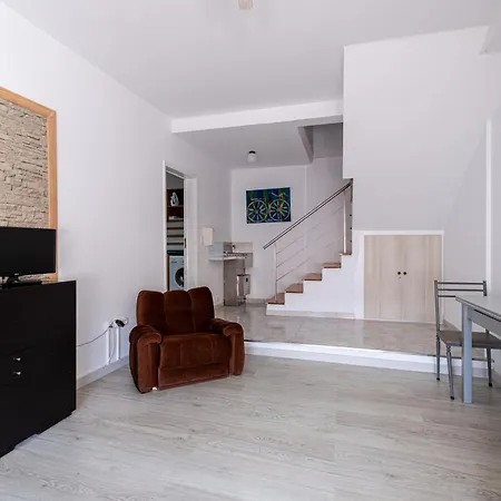 Simon's Place Tatil Evi