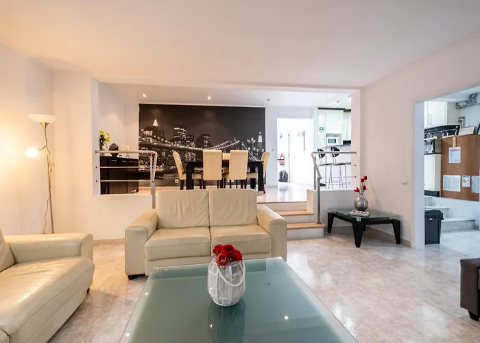 Simon's Place Ponta Delgada