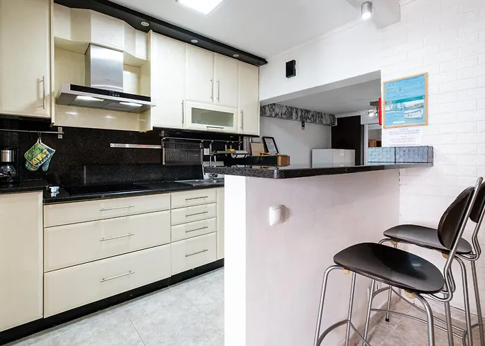 Simon's Place Ponta Delgada (Sao Miguel)